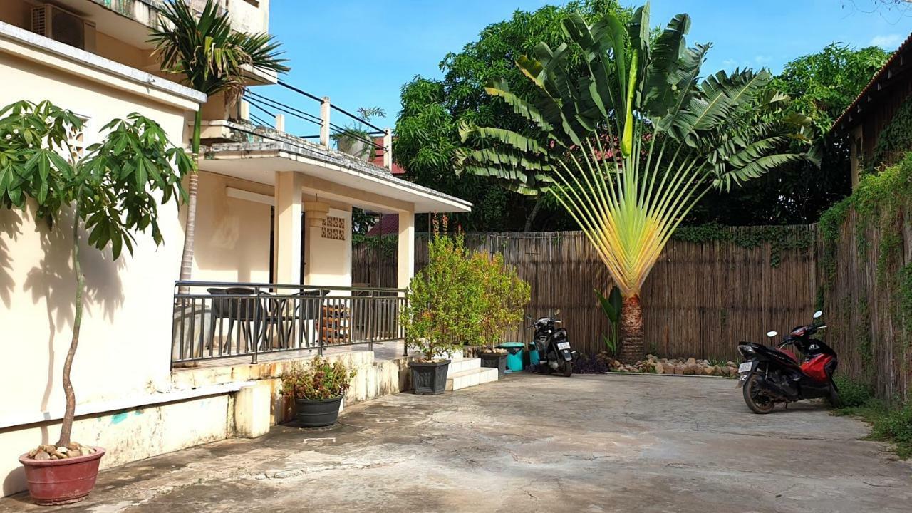Kool Kampot Hotel Exterior photo